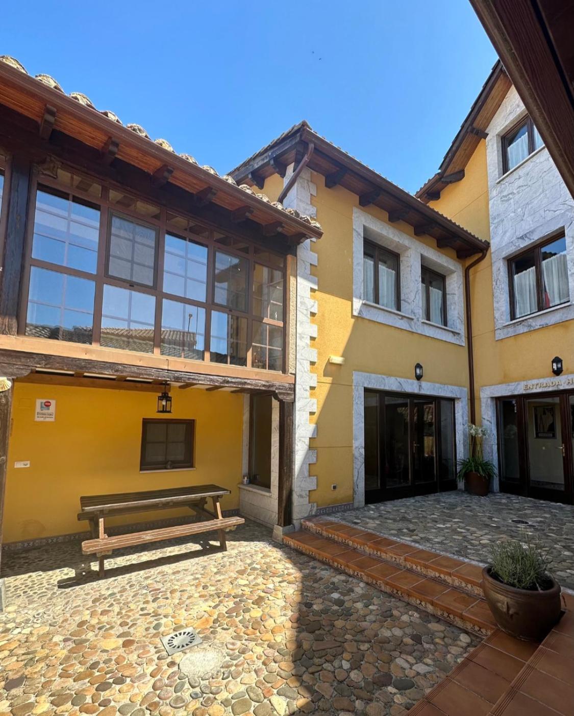 Hotel Rural Monasterio De Ara Mada Santa Colomba de las Arrimadas Ngoại thất bức ảnh